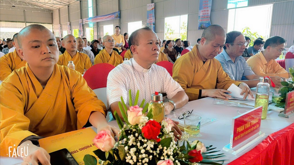 le phat dong_ngay moi truong the gioi_chuaanthai_nguoiphattu17.jpg